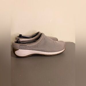 Women’s Merrell Encore Breeze Q2 Clogs Slip on Shoes